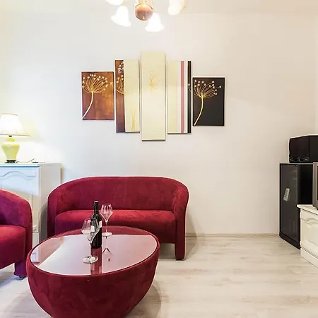 Apartment Forum 2Br Apartment In Old Town *
