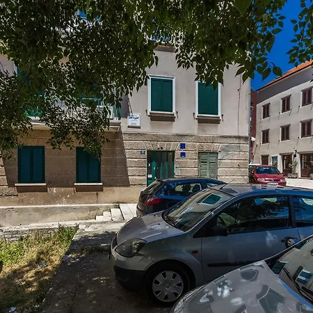 Forum 2br In Old Town Appartement *