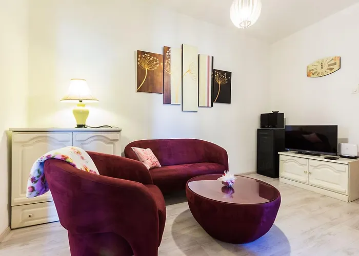 Forum 2Br Apartment In Old Town Zadar
