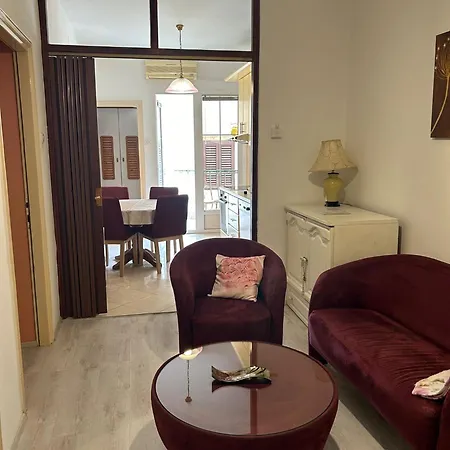 Forum 2br In Old Town Appartement *