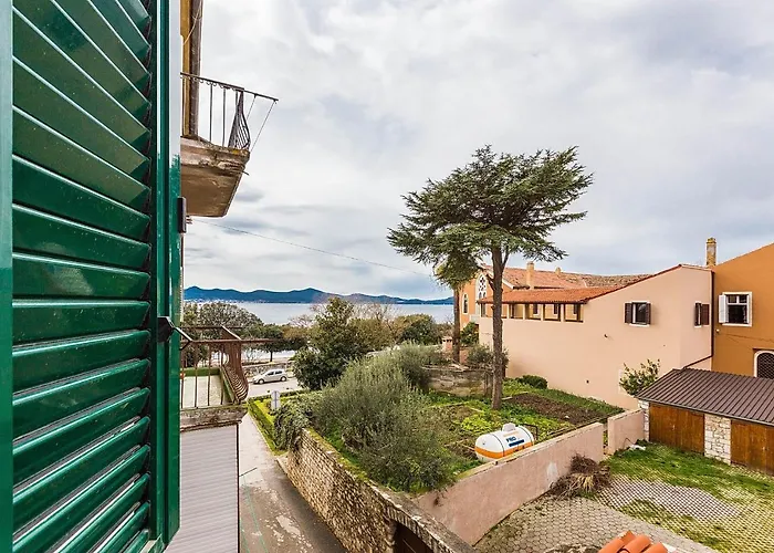 Forum 2Br Apartment In Old Town *