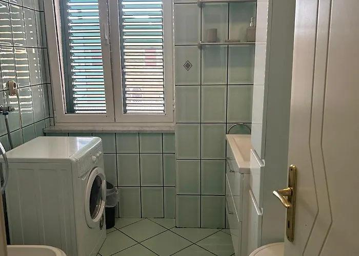 Forum 2Br Apartment In Old Town Apartman *