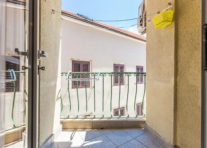 Forum 2Br Apartment In Old Town